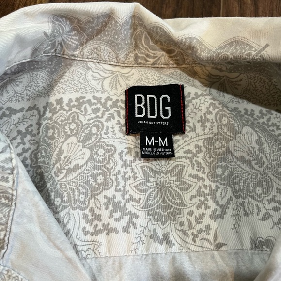 Y2K BDG Button Up - Picture 2 of 4